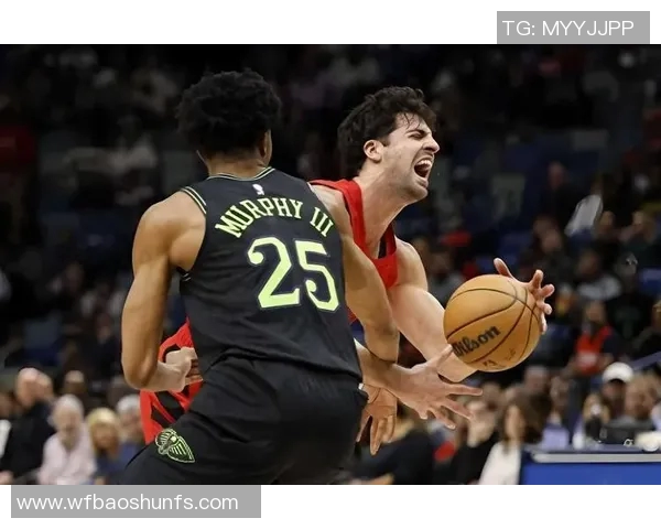 鹈鹕与开拓者激战四月十五日球迷期待精彩对决与精彩表现